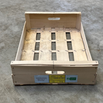 Démonstration de l'utilisation du produit Etq 5x21mm Impression 3 couleurs - Papier 80g sur fond neutre