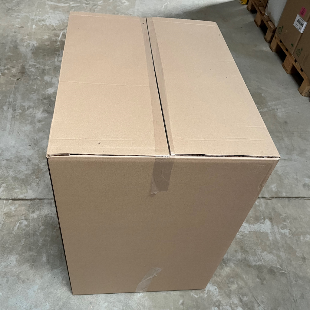 Présentation du colisage reçu pour le produit Barquette Carton 4 Fruits M 130x125 H40mm avec Rabat