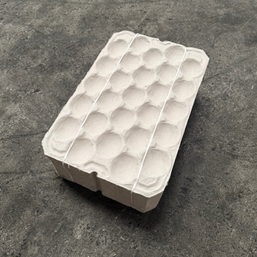 Présentation du produit Alvéole Cellulose Pommes 27F - 60x40cm sur fond neutre