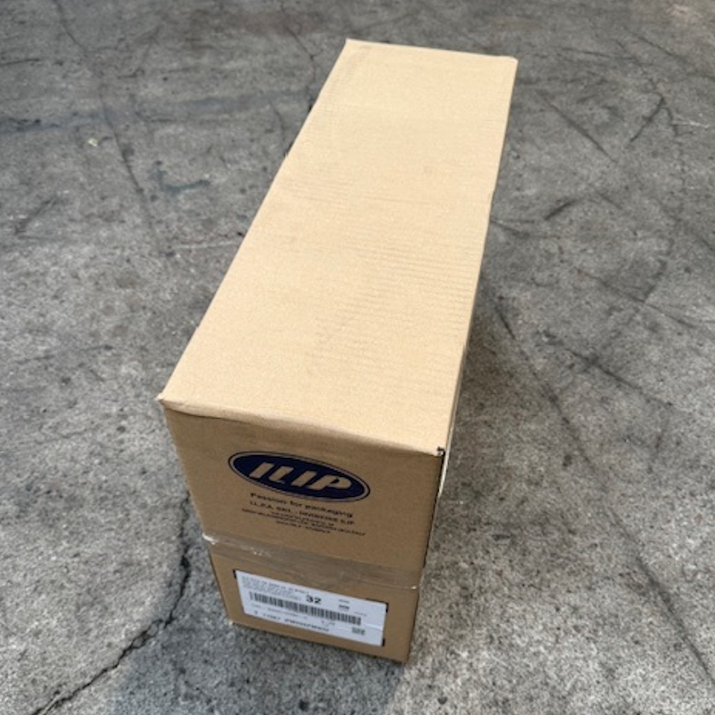 Présentation du colisage reçu pour le produit Alvéole Pommes PP Noir 32F - 60x40cm