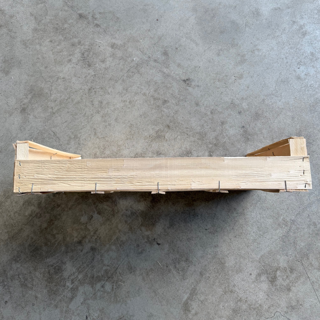 Présentation du colisage reçu pour le produit Plateau Bois 60x40 C68 H100