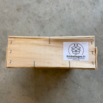 Démonstration de l'utilisation du produit Plateau Bois 50x30 C70 H100 dans la vie de tout les jours