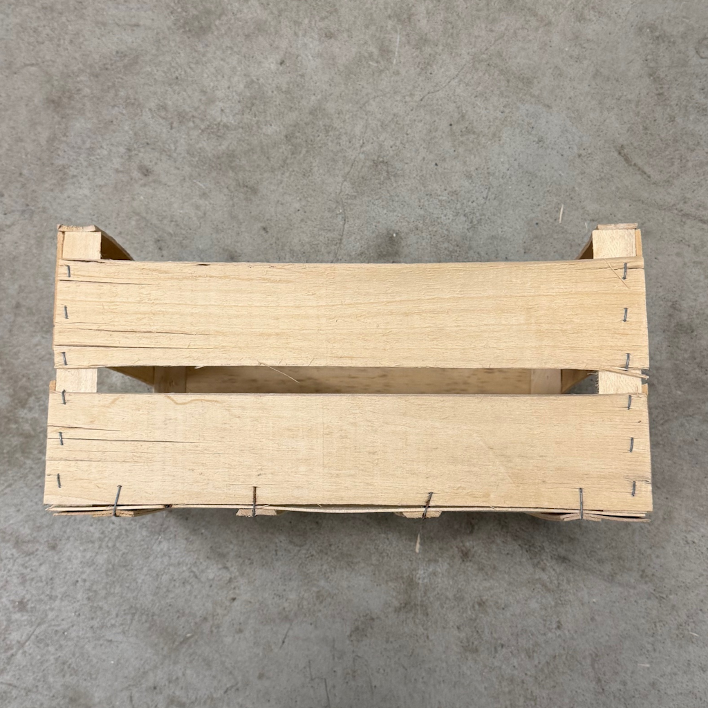 Présentation du colisage reçu pour le produit Plateau Bois 40x30 C165 H190