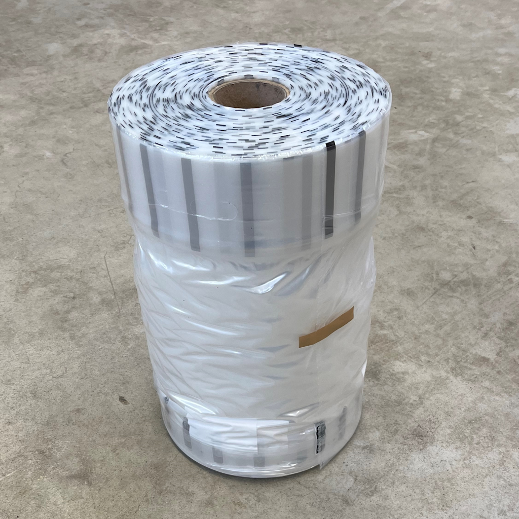 Démonstration de l'utilisation du produit Sac 3kg NEUTRE + Rectangle Blanc 33x47cm Automatique sur fond neutre