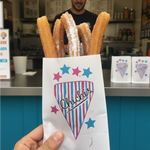 Démonstration de l'utilisation du produit Sac à Chichis Impression "Chichis/Churros" dans la vie de tout les jours