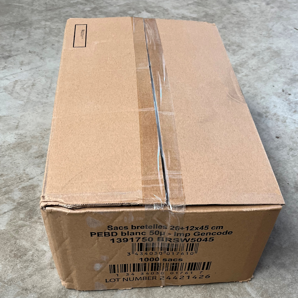 Présentation du colisage reçu pour le produit Sac Bretelles réutilisables Blanc 26+12x45cm 50µ /10L