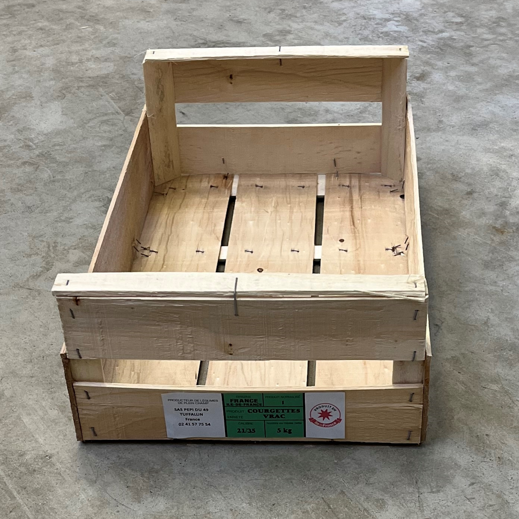 Démonstration de l'utilisation du produit Etq 5x15mm Impression Quadri - Papier 80g sur fond neutre