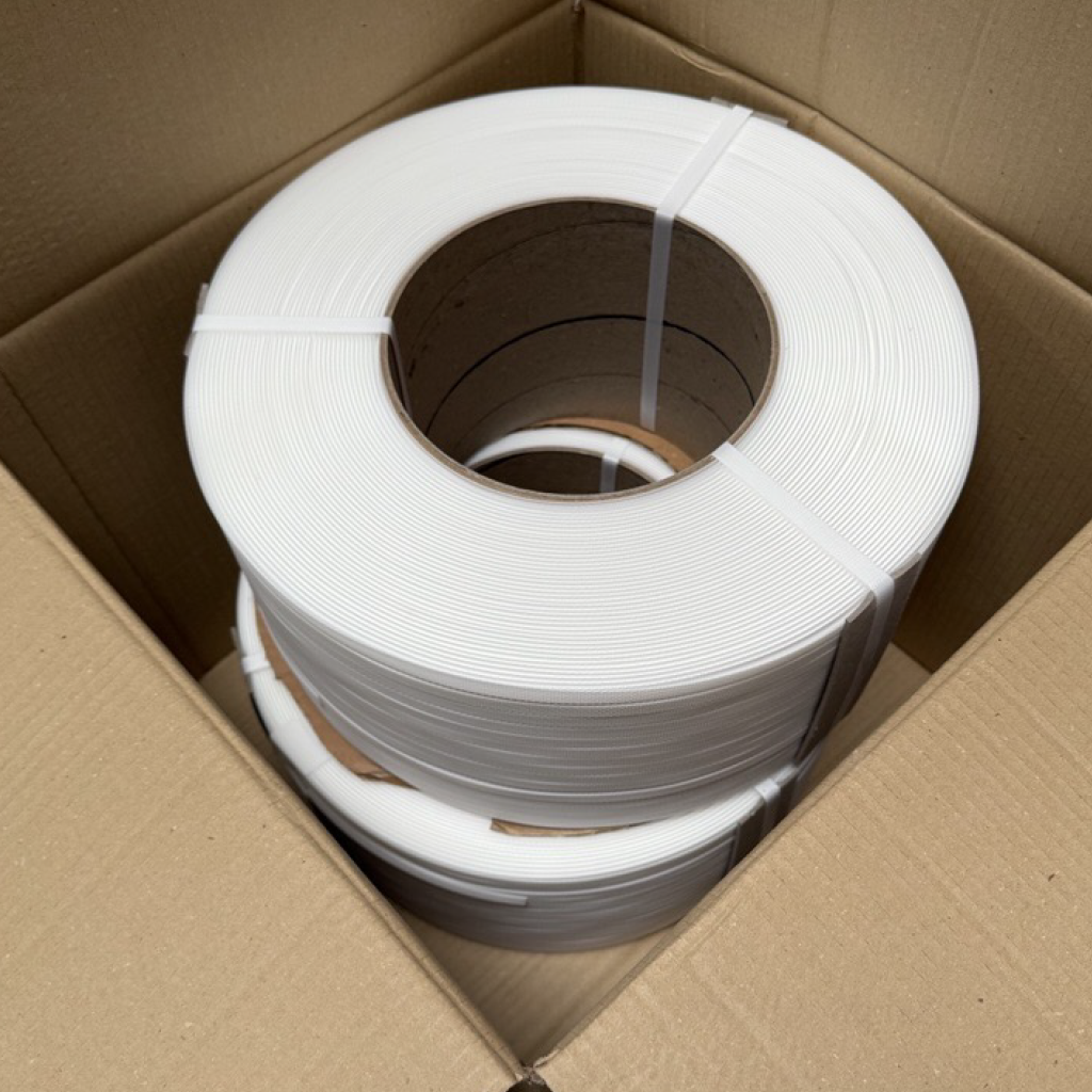 Démonstration de l'utilisation du produit Feuillard 12x0.65 Blanc Auto Diam. 200 mm dans la vie de tout les jours