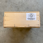 Démonstration de l'utilisation du produit Plateau Bois 40x30 C80 H120 dans la vie de tout les jours