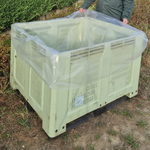 Démonstration de l'utilisation du produit Housse palox PE Neutre - 1250+530/530x1750mm - 60 µm sur fond neutre