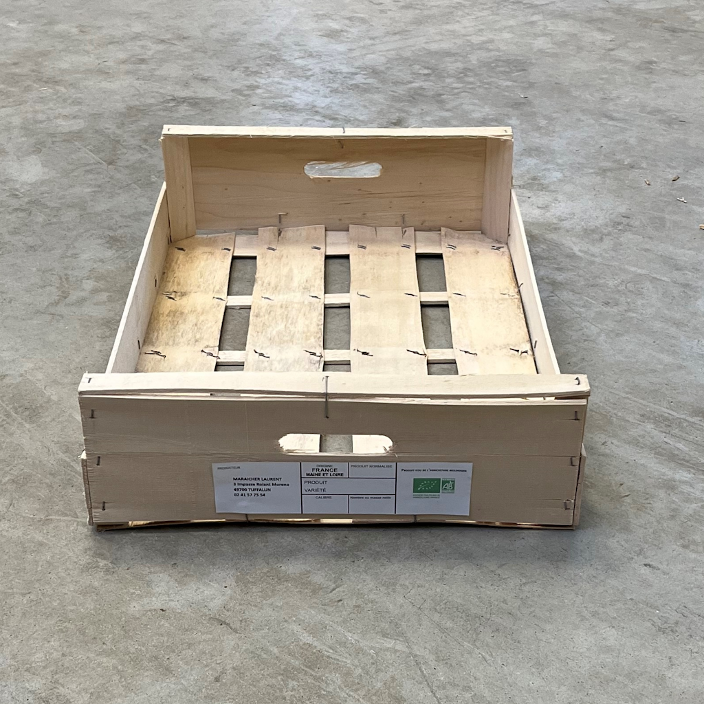 Démonstration de l'utilisation du produit Etq 5x21mm Impression 2 couleurs - Papier 80g sur fond neutre