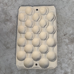 Démonstration de l'utilisation du produit Alvéole Cellulose Nature 22F - 60x40cm sur fond neutre